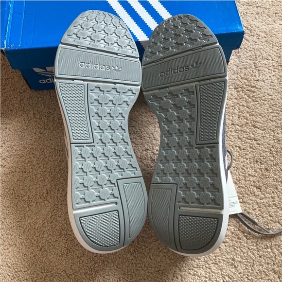 🆕 Adidas Men’s Swift Run 22 Athletic Running Shoes - Picture 9 of 12